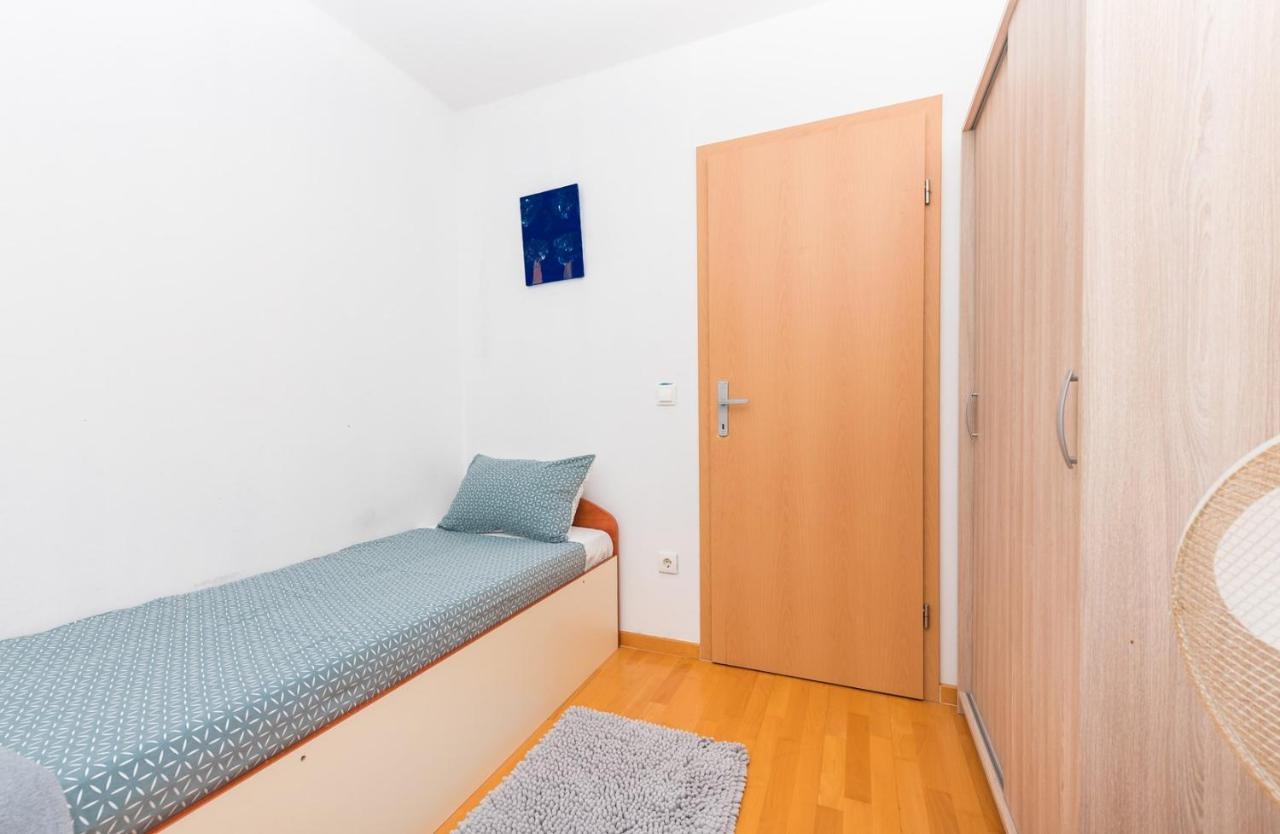 Apartment Sea View In Makarska, Free Parking Εξωτερικό φωτογραφία