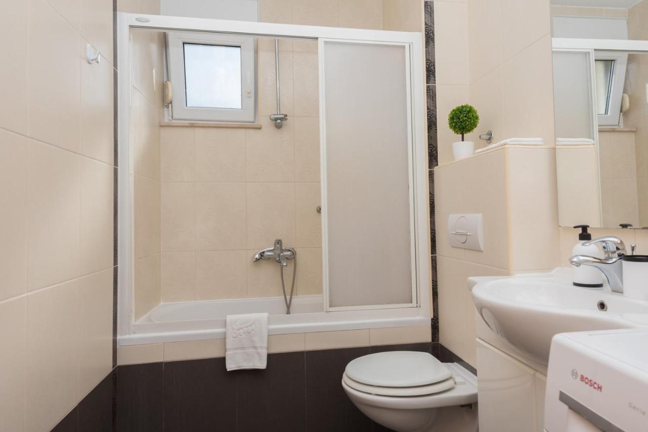 Apartment Sea View In Makarska, Free Parking Εξωτερικό φωτογραφία